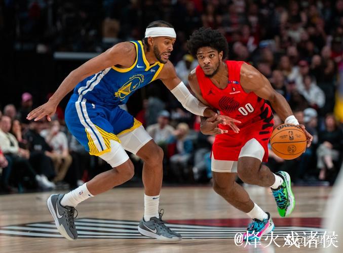 库里三节17+9+10新援22分 勇士大胜开拓者35分